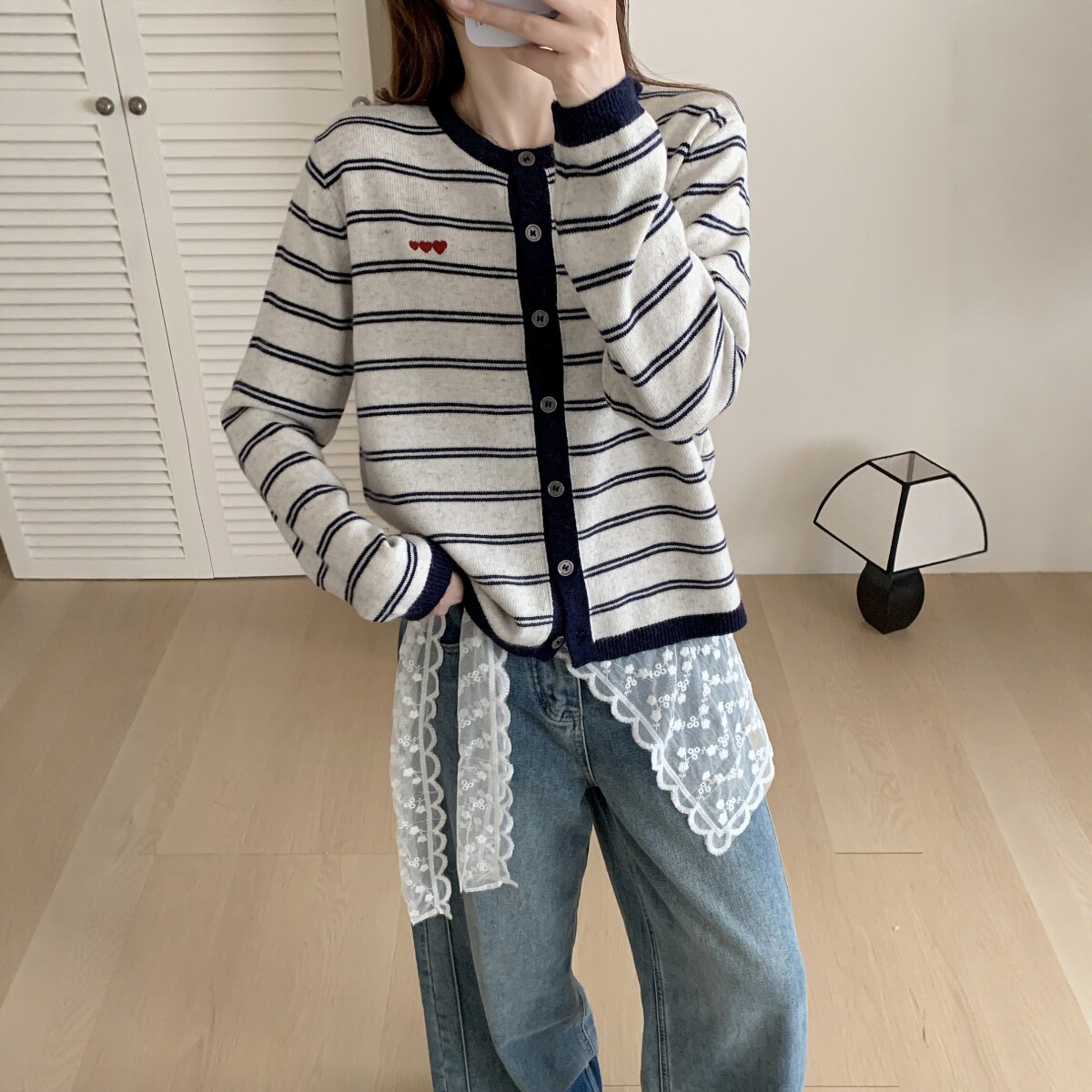 2026春季新款韩系宽松圆领条纹羊毛浣熊针织开衫女百搭上衣外套潮