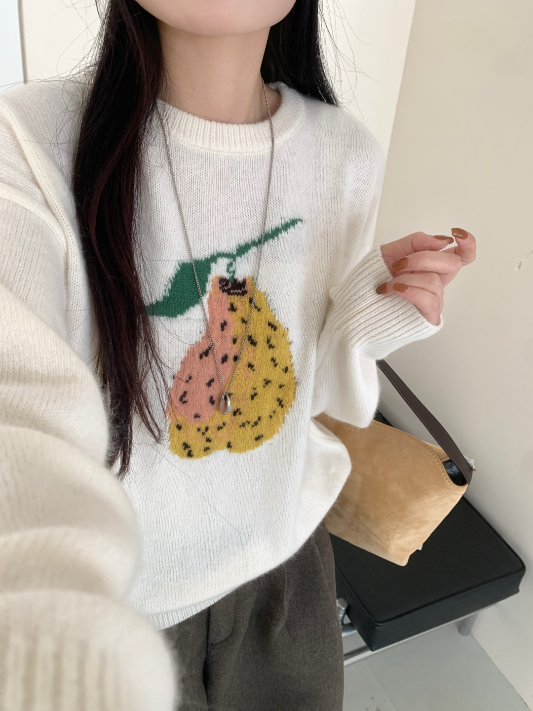 显瘦圆领提花羊毛羊绒针织毛衣女