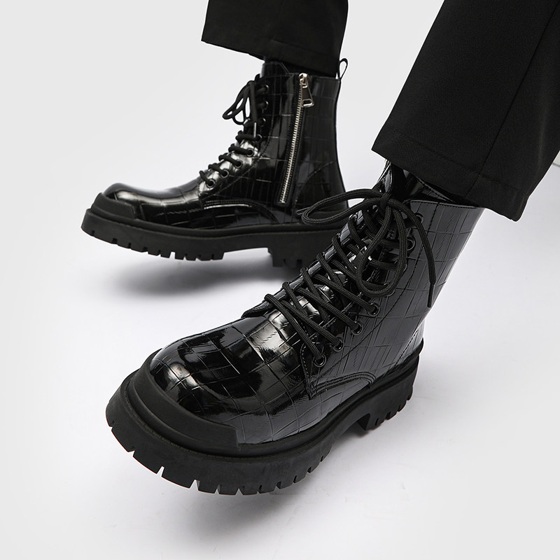 网红英伦高街风厚底马丁靴复古高帮机车靴子烟筒切尔西靴男