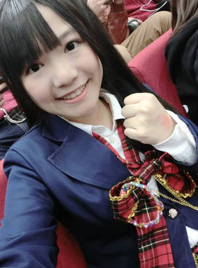 Cosplay前田敦子松井珠理奈AKB48大声钻石打歌服西装红黑格子裙