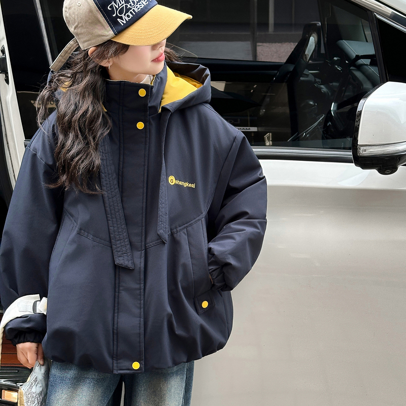 【11/29 10:00AM】拼色兔毛外套