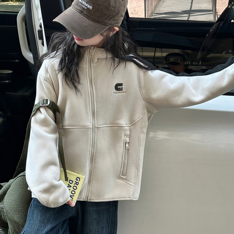 【11/29 10:00AM】抓绒外套