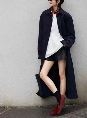 2025超火穿搭一整套冬季极简风黑色长款衬衫裙白色上衣老钱风套装