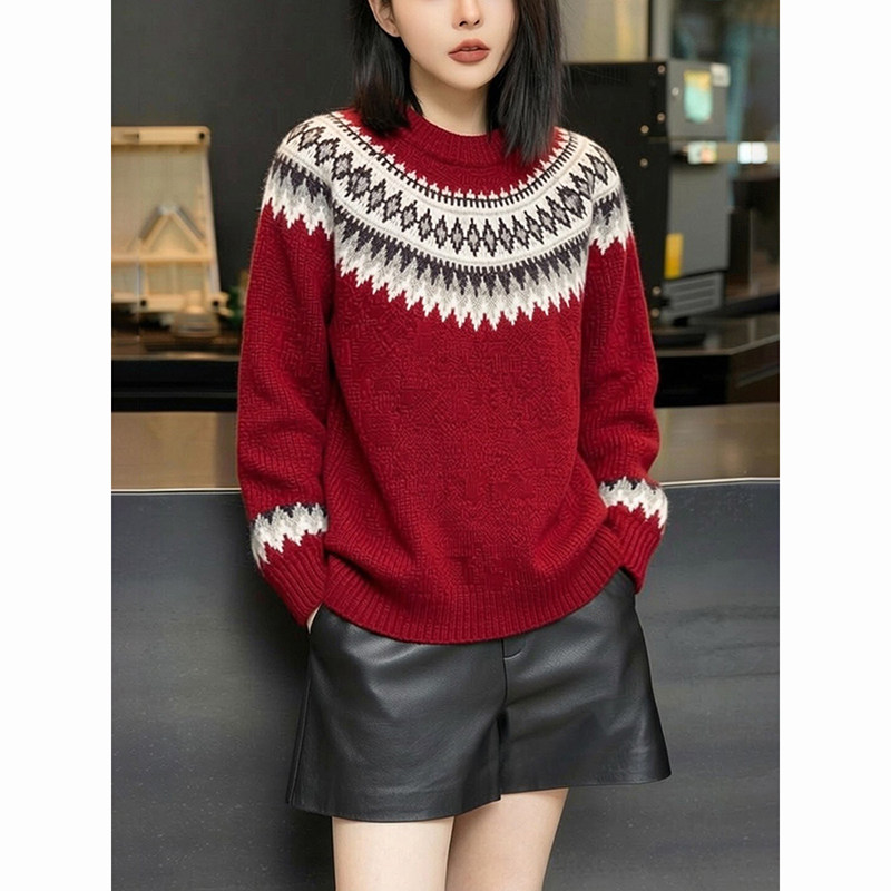 超好看的精致减龄穿搭套装红色圆领菱格纹毛衣黑色皮质短裤两件套,女装/女士精品,时尚套装,淘宝优惠券,粉丝福利购,淘宝优惠卷