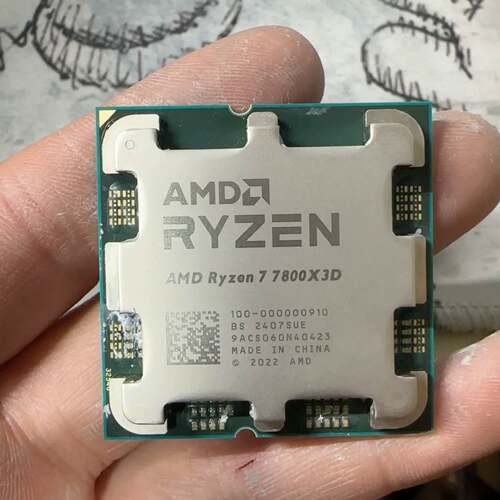 议价AMD R7 7800X3D 处理器CPU，盒装，有磕碰，无可维修翻新