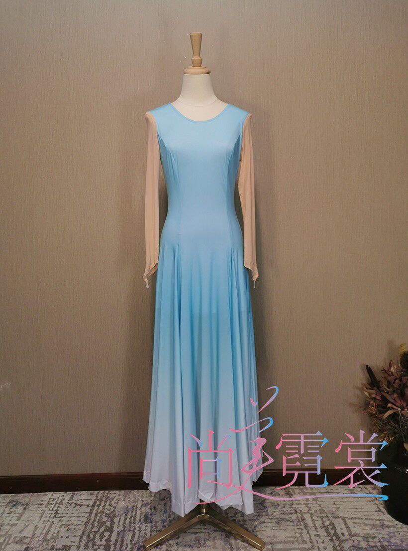 新款现代舞蹈服《青春骊歌》学院群舞舞台装当代大裙摆渐变表演服