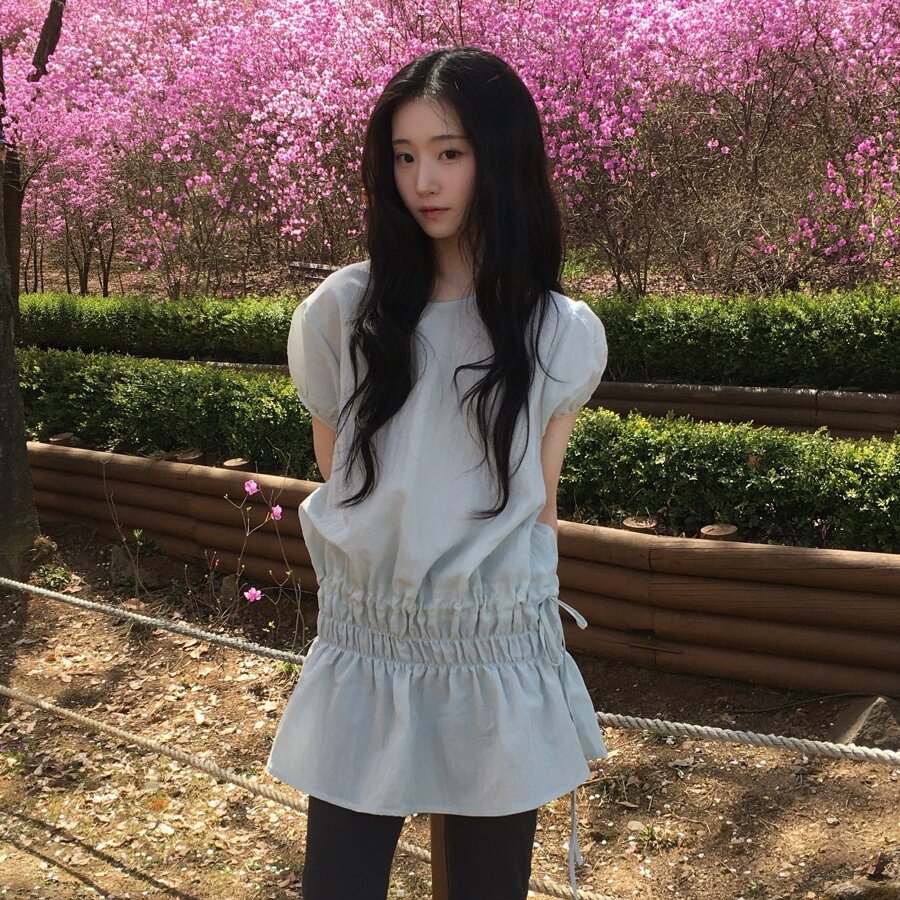 韩国ins小众甜美日系松紧抽绳系带设计小个子泡泡袖连衣裙