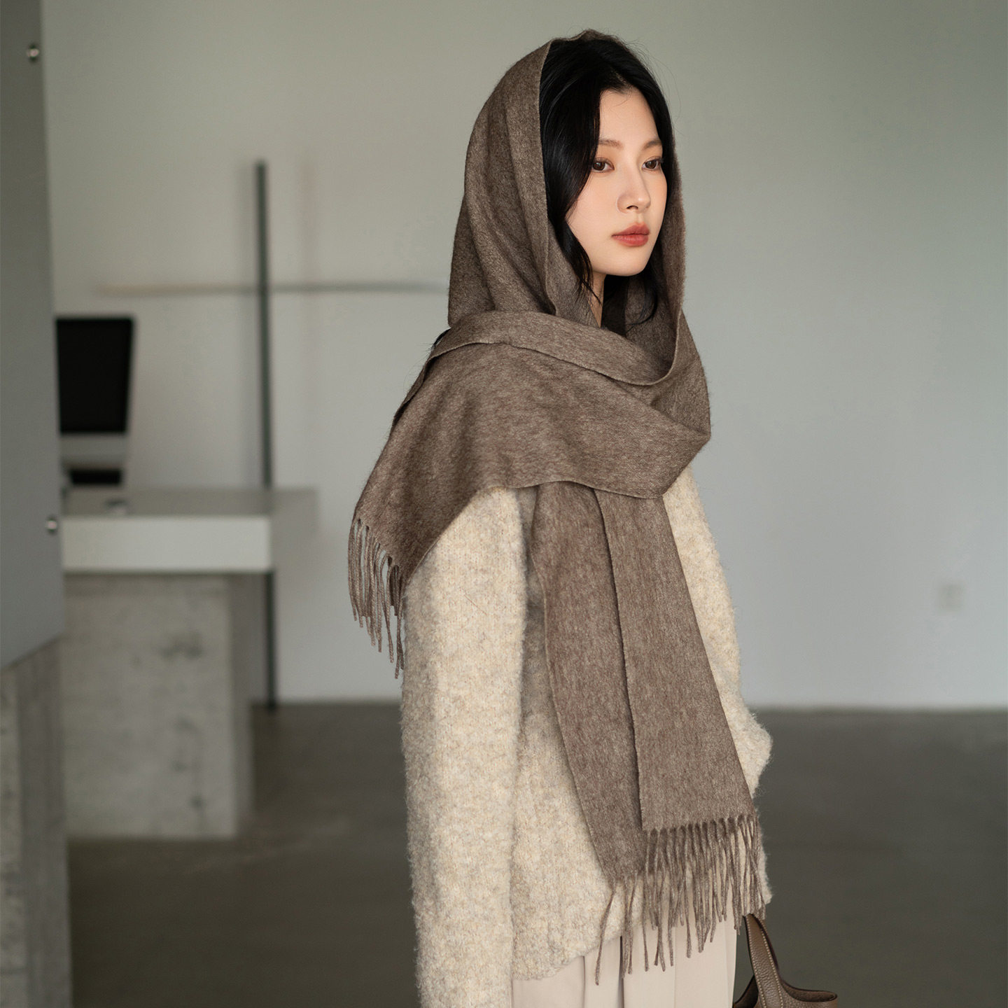 疯帽子 藏地牦牛绒 长围巾女加宽披肩韩版纯色流苏围脖25秋冬新品