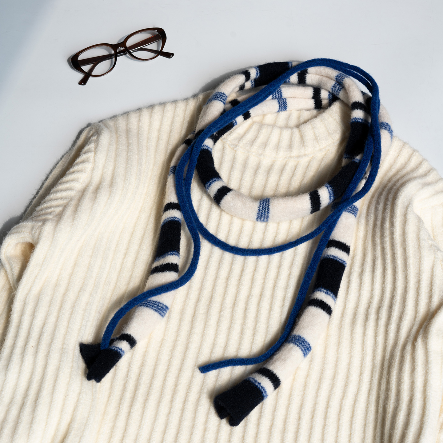 亲肤羊毛文艺拼色时尚百搭