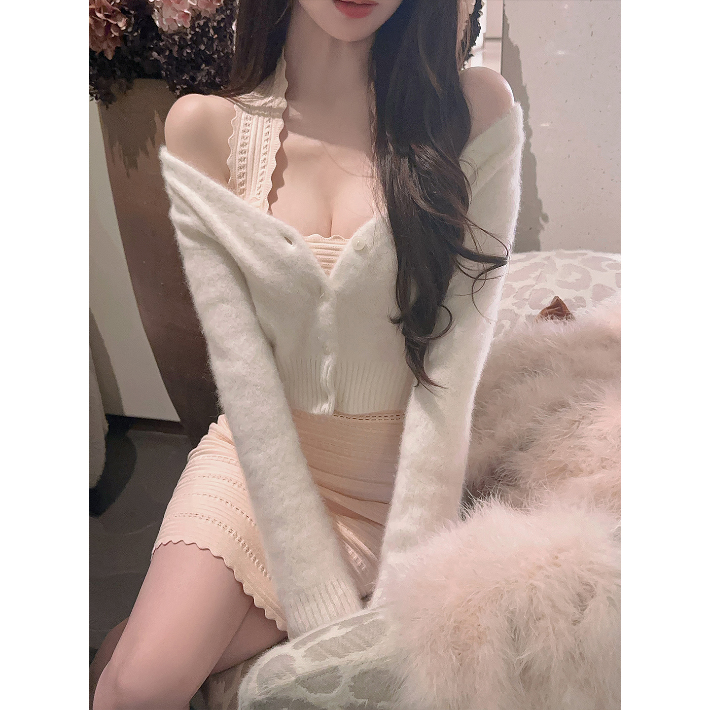 DFAY 小露香肩 浣熊绒开衫软糯百搭温柔气质短款针织上衣女装秋冬