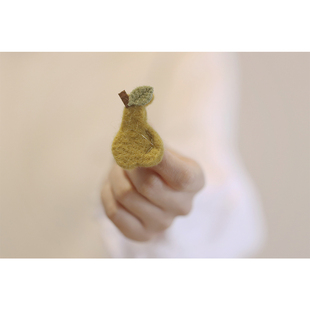 鸟与胡子羊毛毡简约文艺森林可爱日系小众冬季胸针配饰新款