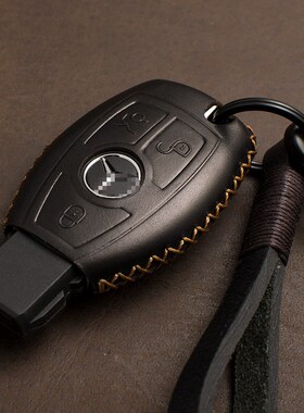 适用于奔驰B200A180扣GLE男S400S320汽车c180l真皮GLS450钥匙包套