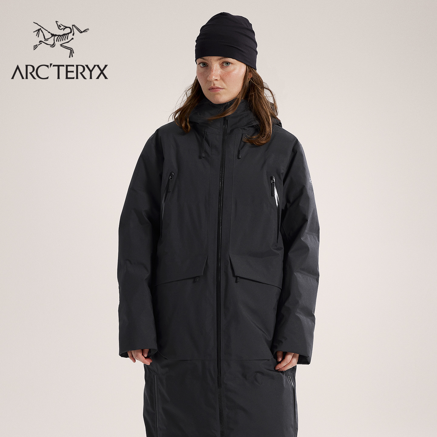 始祖鸟LIATRISDOWN羽绒大衣