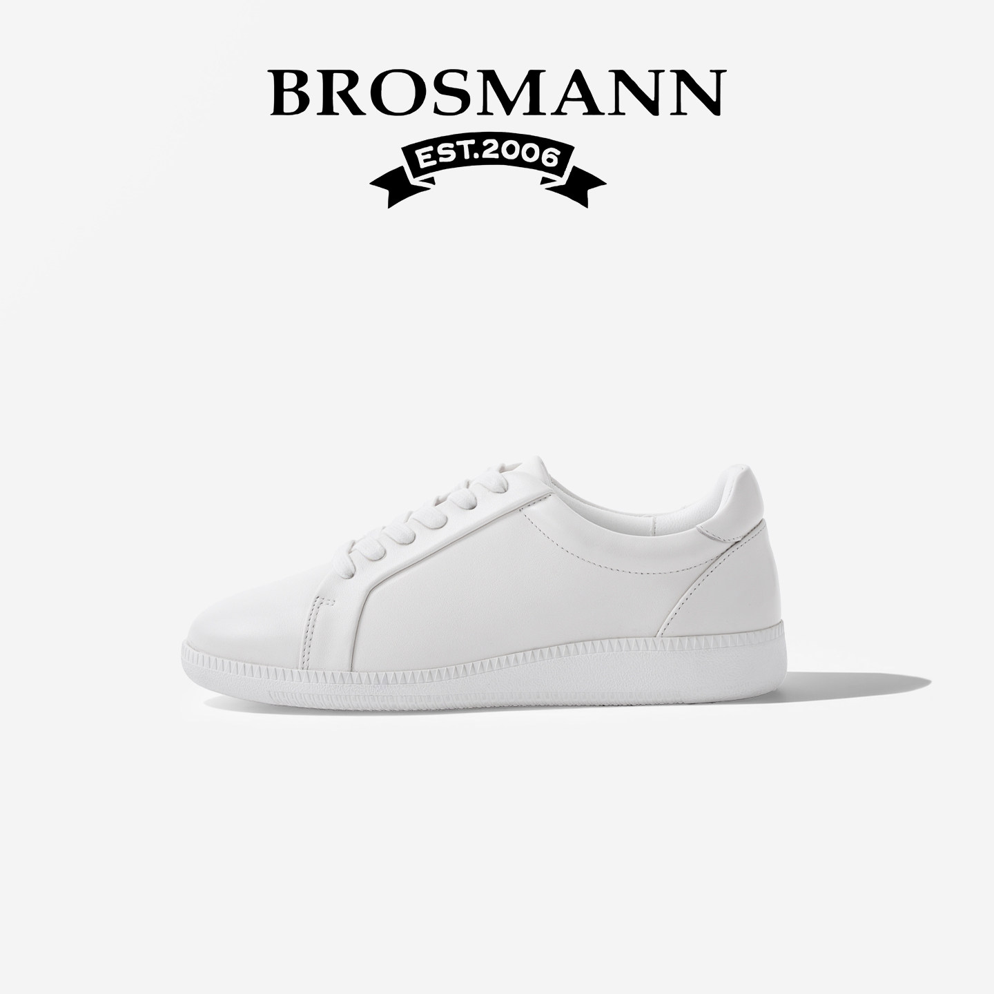 宝舒曼真皮小白鞋女款新款轻便软底休闲鞋运动板鞋显脚小牛皮女鞋