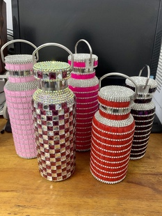 网红爆款 保温杯高颜值水杯镶钻304不锈钢保温杯带链手提斜挎350ml