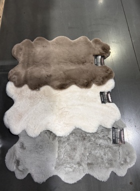 Costco仿兔毛地毯客厅卧室床边毯地垫轻奢人造毛皮地毯60x93cm