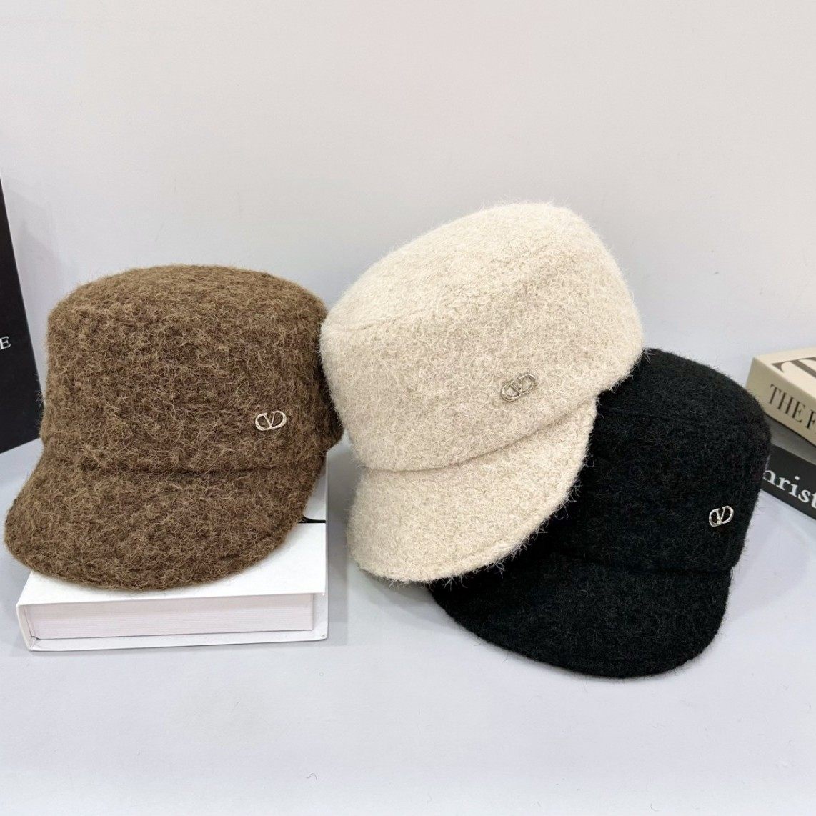 香港潮牌 25年秋冬新款毛绒帽子女士百搭护耳鸭舌帽仿貂绒防风保,服饰配件/皮带/帽子/围巾,帽子,淘宝优惠券,粉丝福利购,淘宝优惠卷