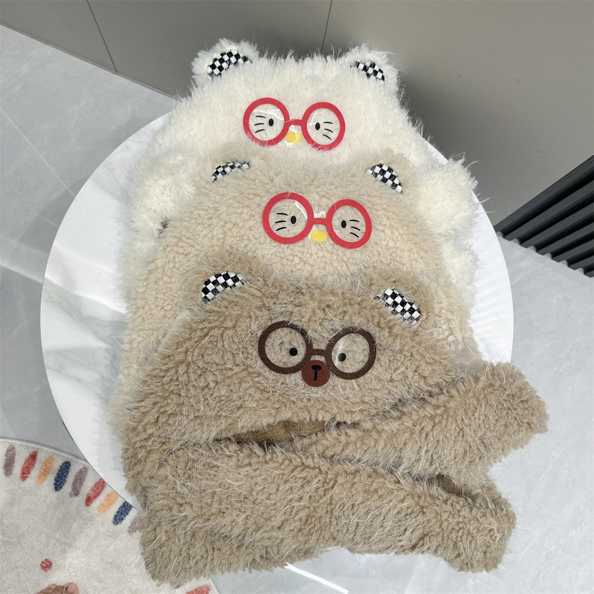 香港潮牌 25年秋冬新款实拍加厚保暖毛线帽可爱卡通防寒套头帽包,服饰配件/皮带/帽子/围巾,三件套,淘宝优惠券,粉丝福利购,淘宝优惠卷