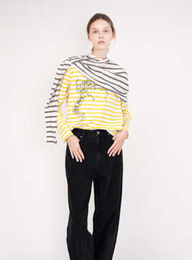 SERY 浅黄色圆领条纹印花长袖T恤/浅灰色收腰太空棉长裙