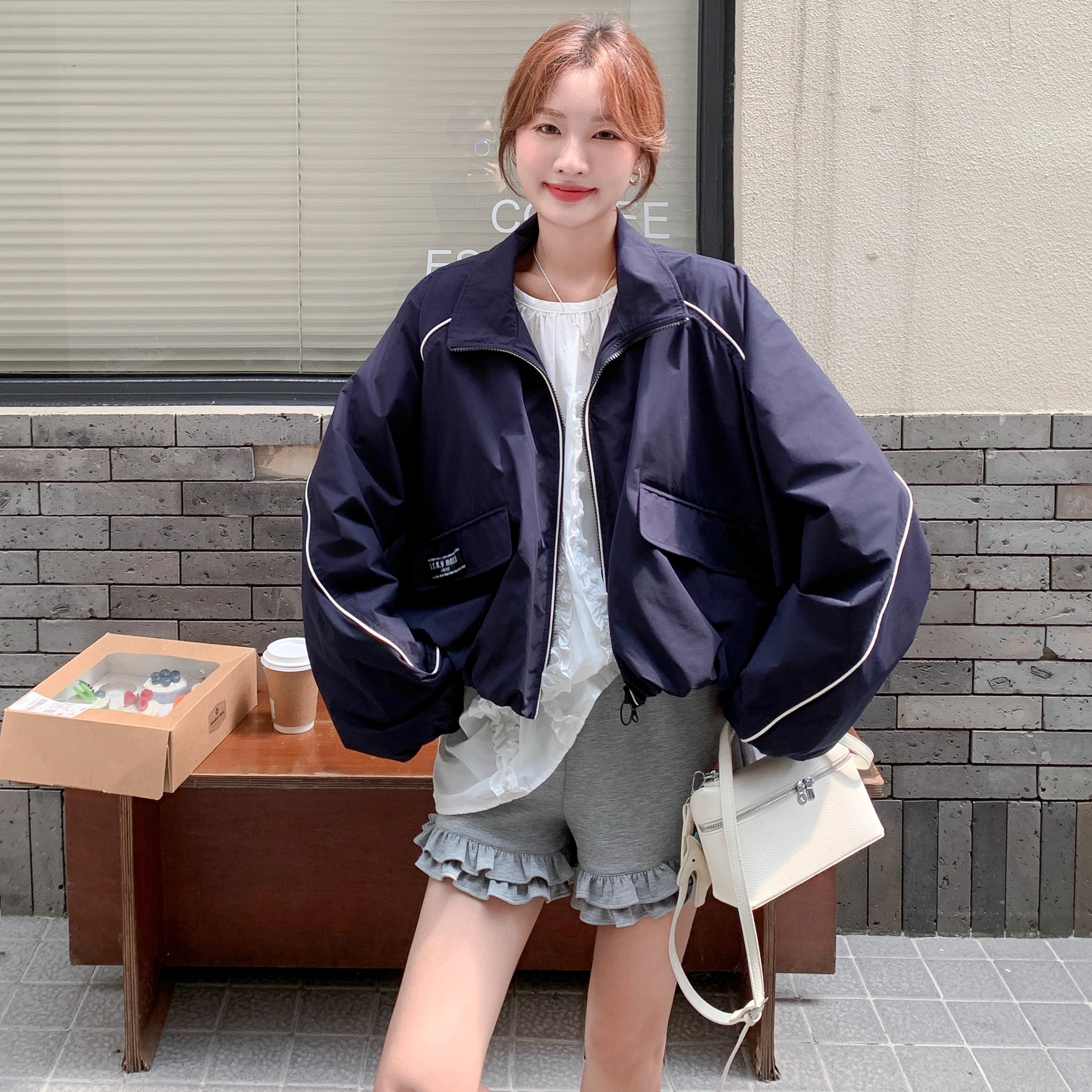 SERY藏青花苞拼色夹克外套Coat