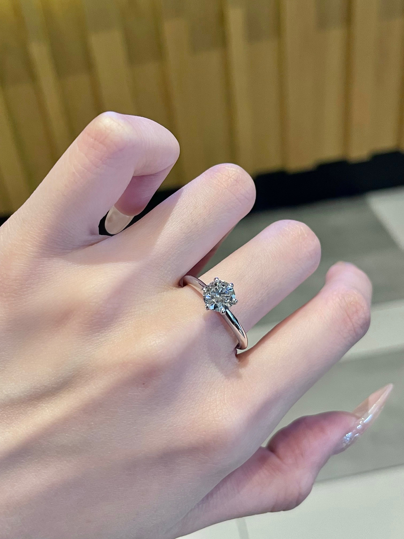 1克拉经典六爪培育钻PT950铂金戒指