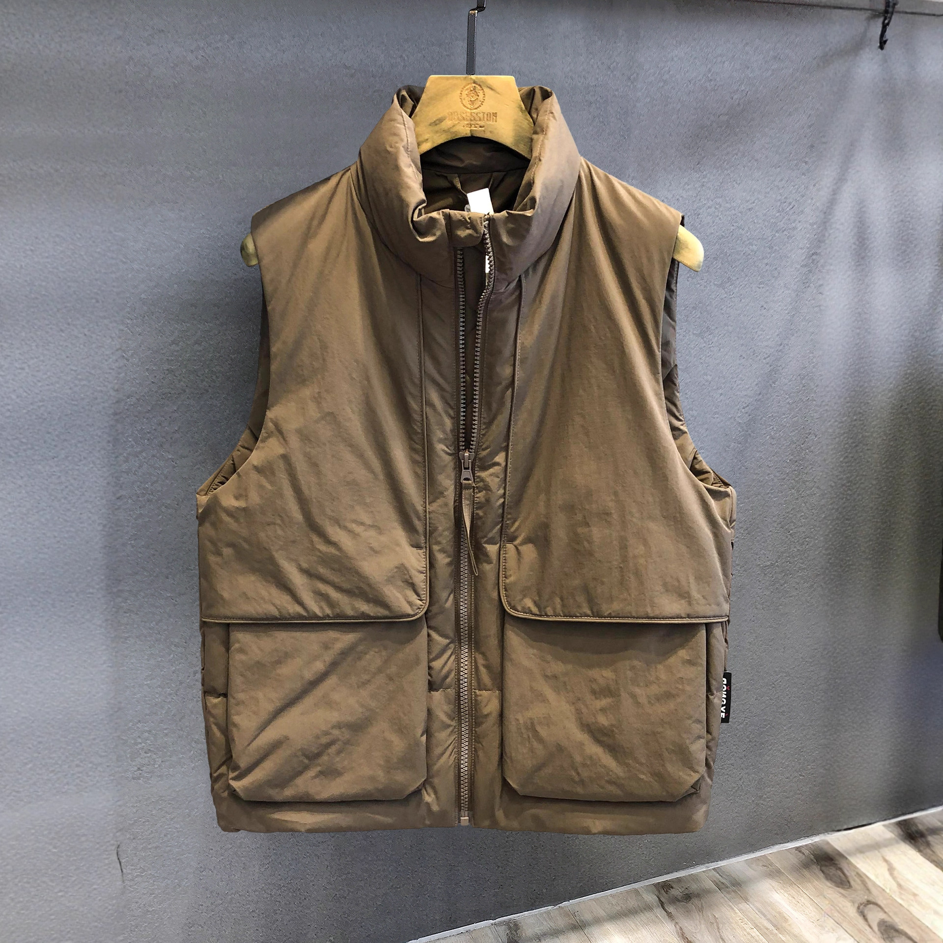 石狮市浪印户外端鸭绒工装羽绒棉马甲男士秋冬外穿加厚羽绒背心男