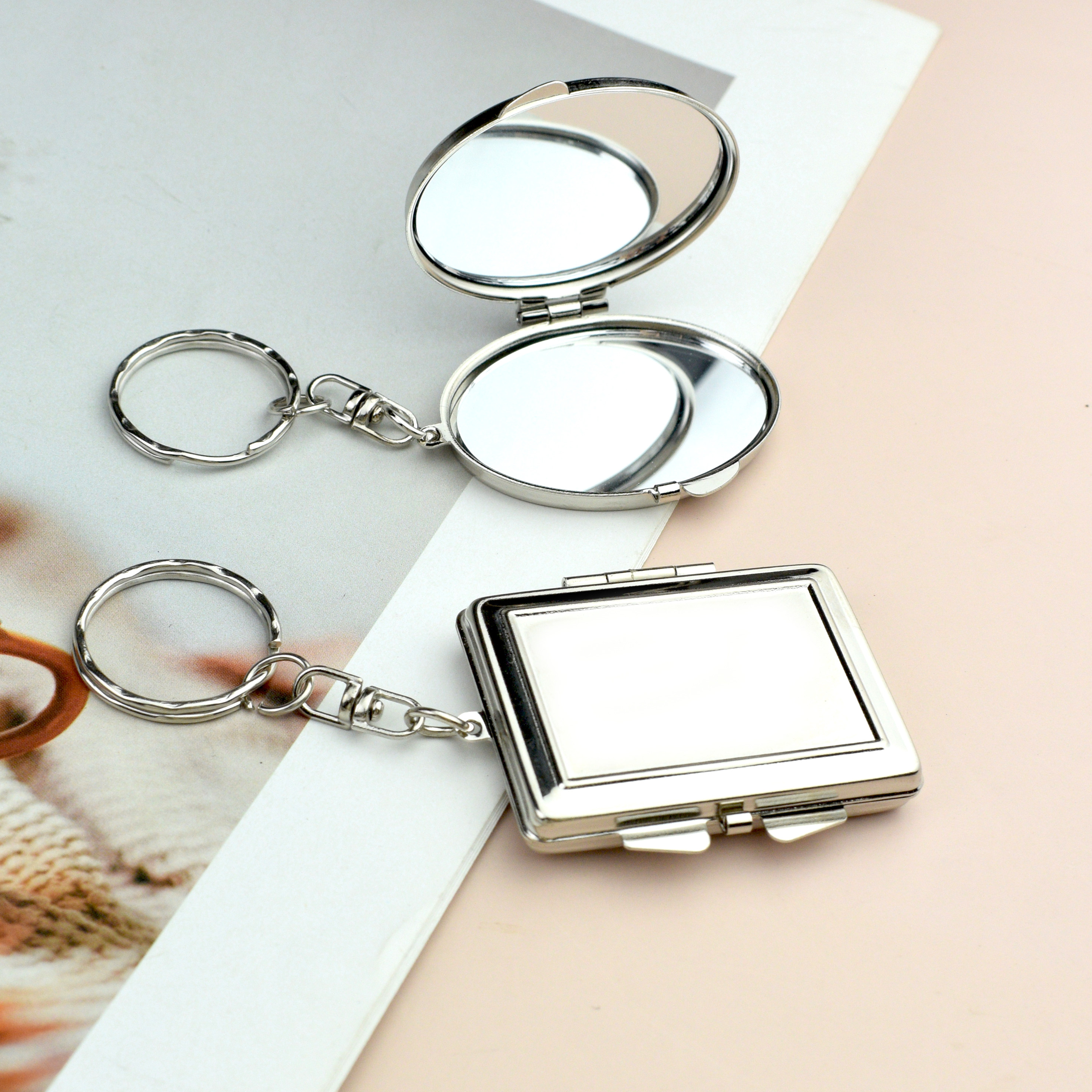 diy迷你化妆镜金属化妆小镜子双面折叠镜小圆镜 镜子钥匙挂件扣