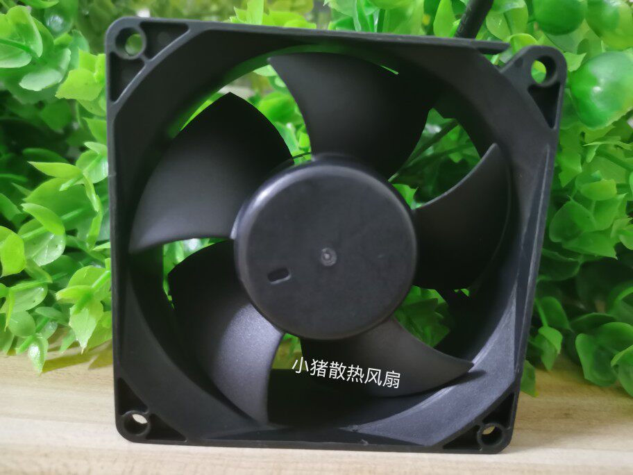 散热风扇80*80*32MM 两线12V轴流风机8厘米10W左右