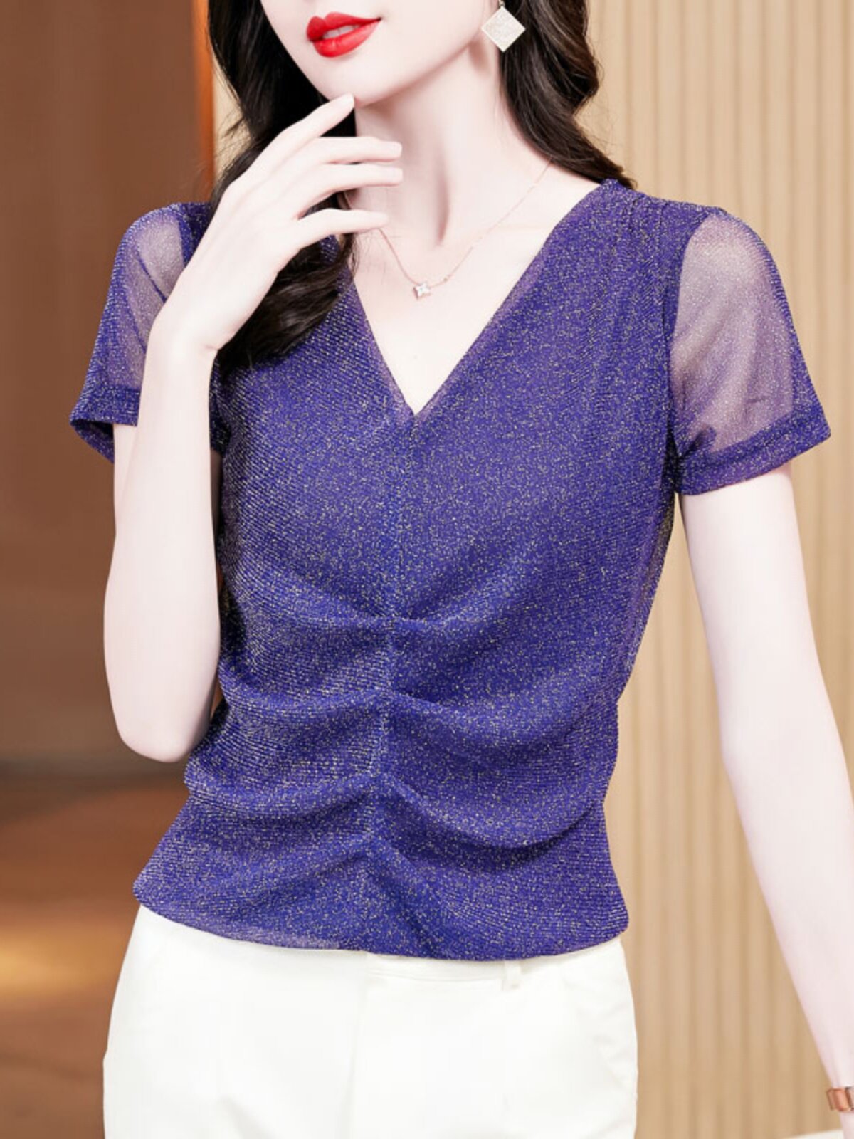 V 넥 반팔 티셔츠 여성 여름 신식 하이 엔드 슬리밍 허리 기질 노화 감소 셔츠 외국 스타일 메쉬 밝은 실크 탑