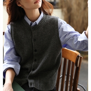 法式老钱风灰色针织马甲女秋冬软糯气质叠穿坎肩无袖外搭背心开衫