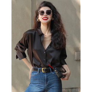 高级感缎面黑色衬衫女早春法式气质垂感衬衣宽松休闲长袖通勤上衣