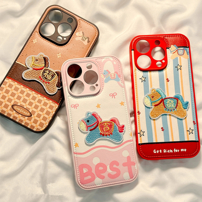 适用苹果17新年发福小马手机壳