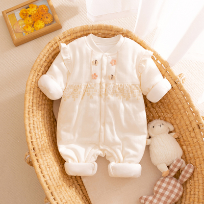 婴儿衣服秋冬夹棉连体衣公主纯棉服外穿哈衣爬服女宝宝连身衣冬装