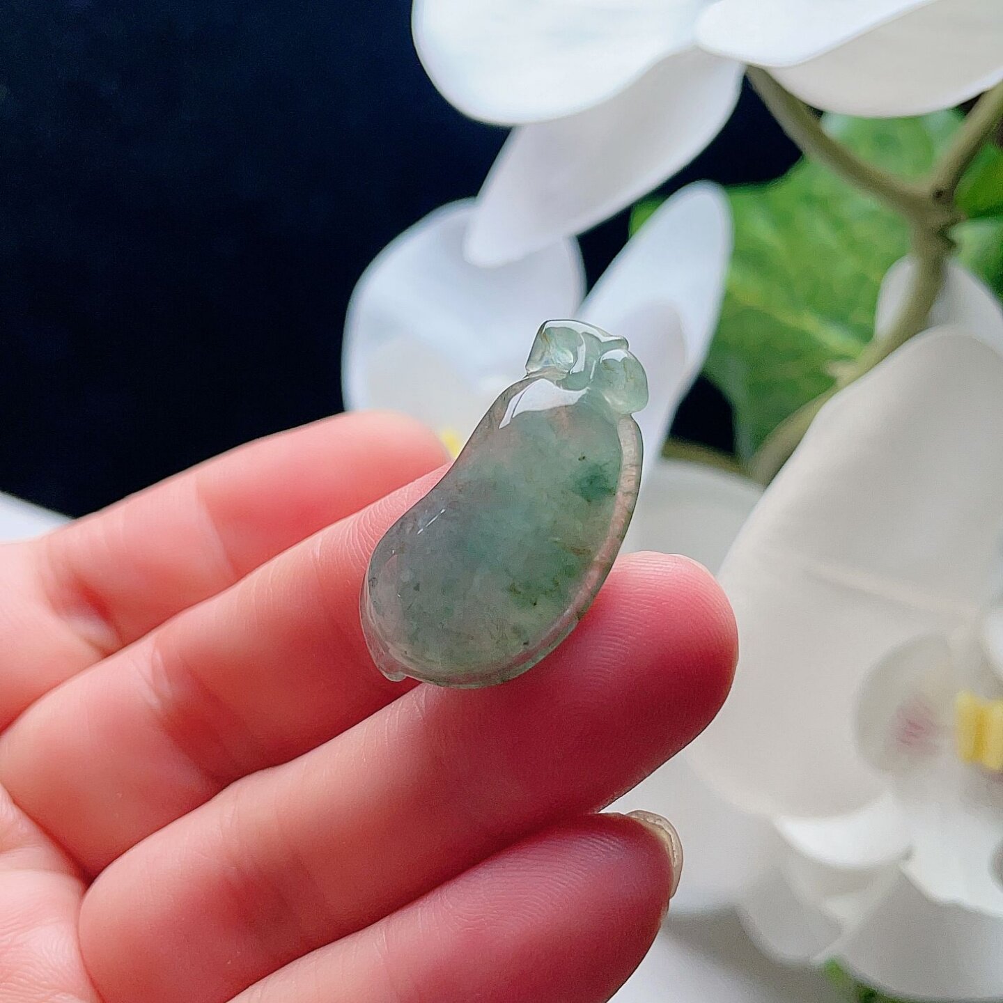 天然翡翠冰种福瓜吊坠油青绿飘黄