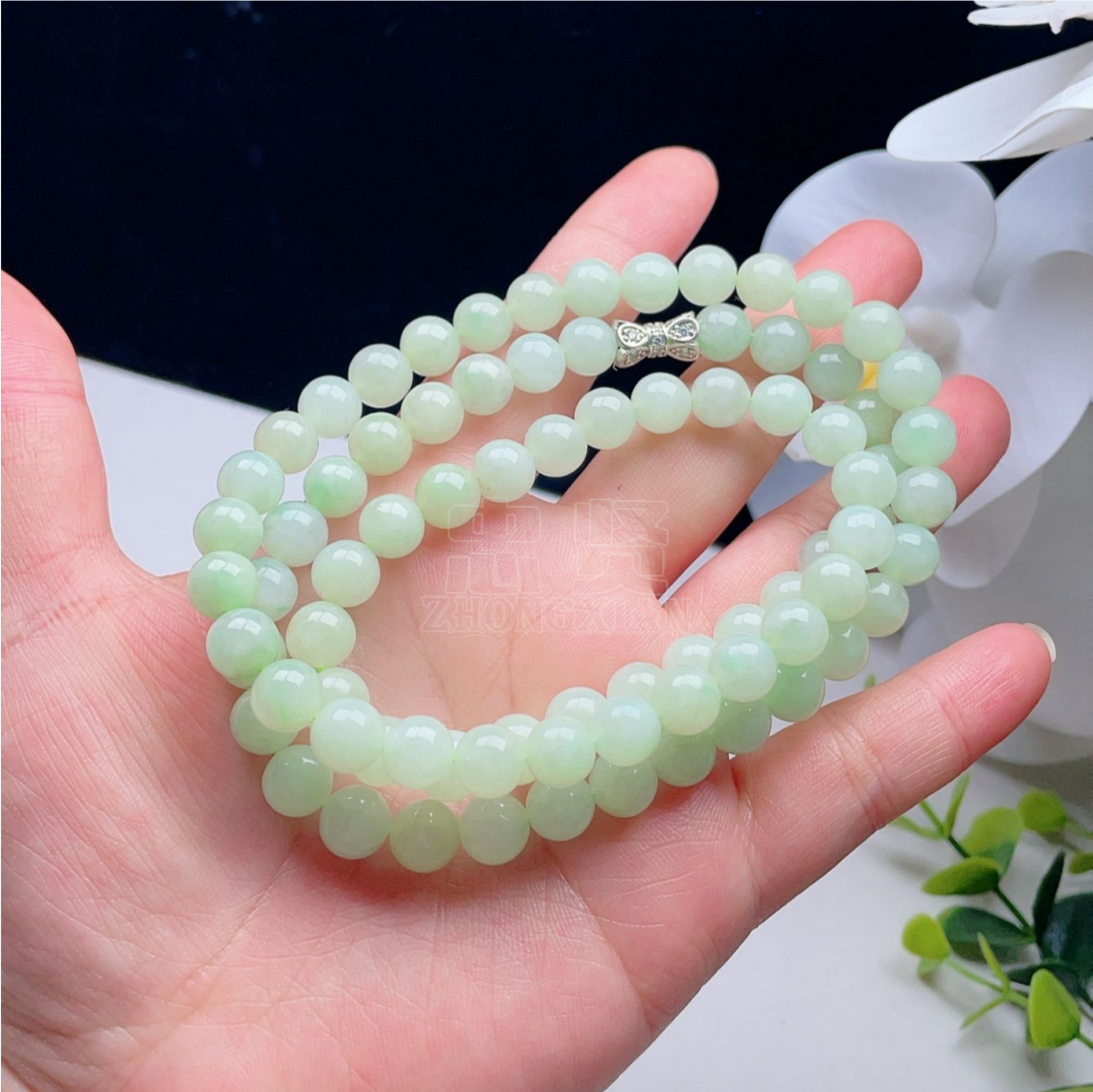 天然A货翡翠圆珠项链淡黄阳绿飘花8mm缅甸老坑珠链清新幸运珠链