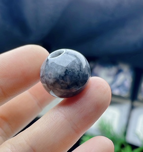 缅甸老坑天然玉石A货翡翠乌鸡平安扣面包扣厚装圆玉扣项坠路路通