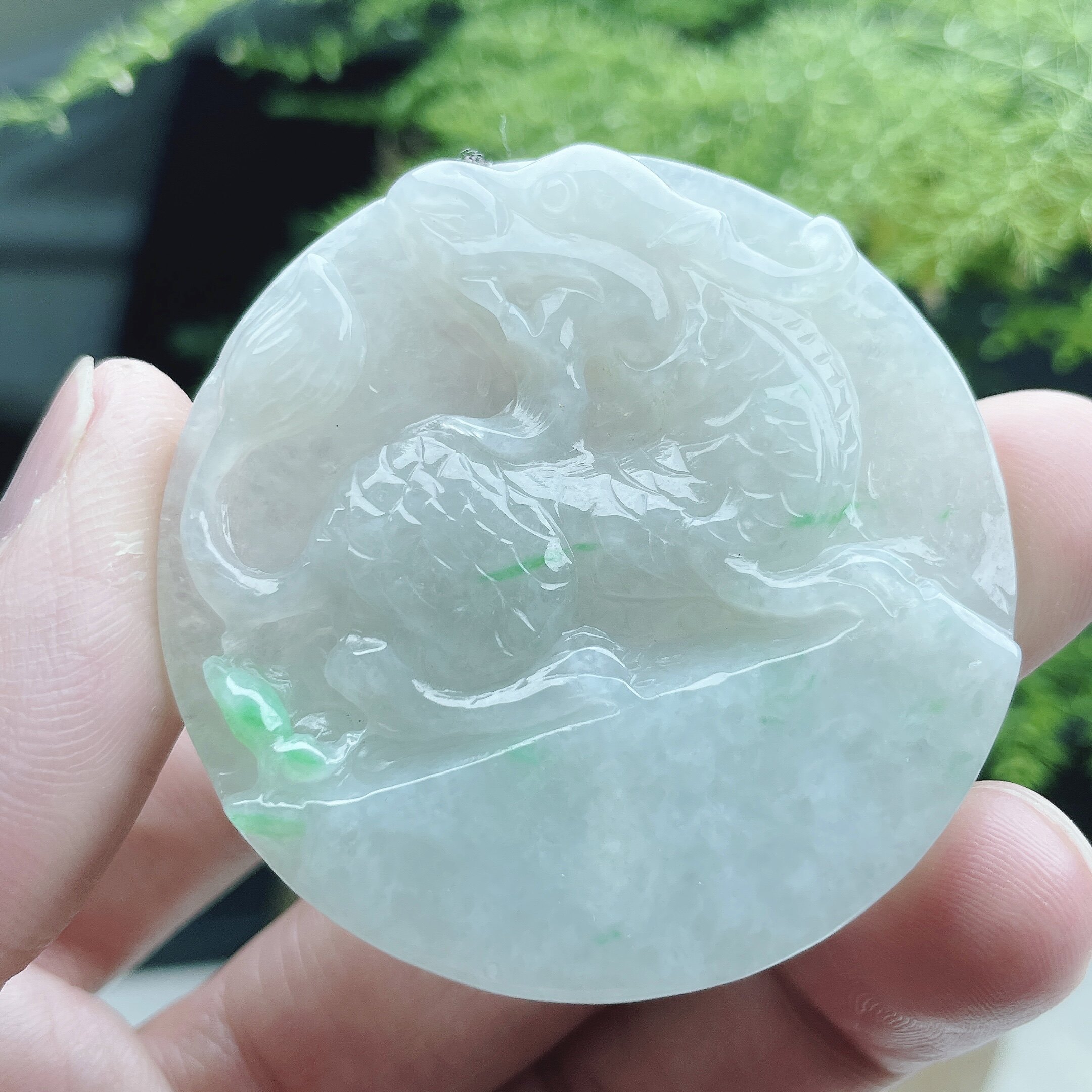 一抹阳绿貔貅吊坠忠贤翡翠A货