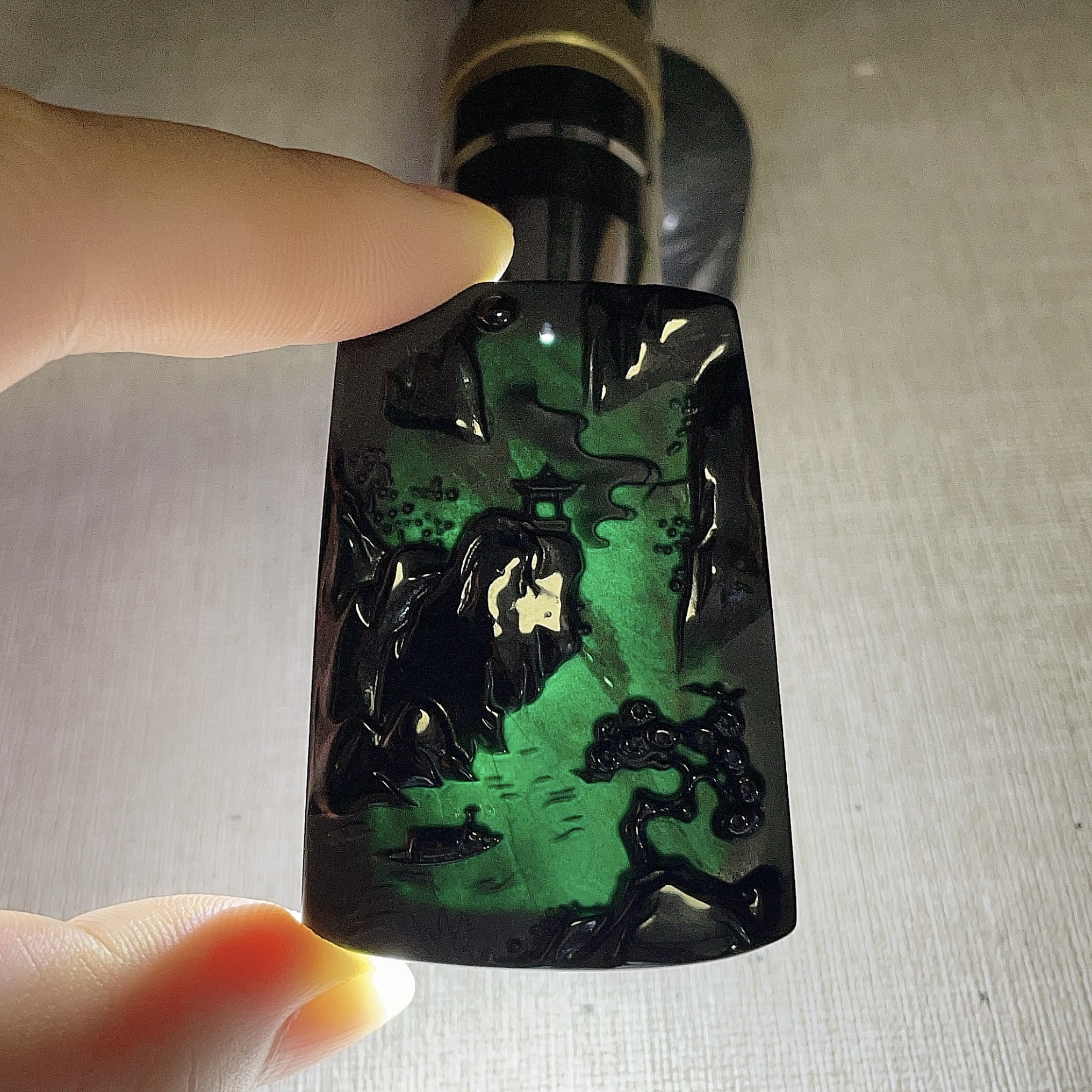 天然A货翡翠墨翠山水牌吊坠老坑黑透绿一帆风顺意境玉佩方牌旺财