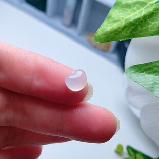 天然A货翡翠冰种白月光小苹果蛋面缅甸老坑迷你平果镶嵌玉清新