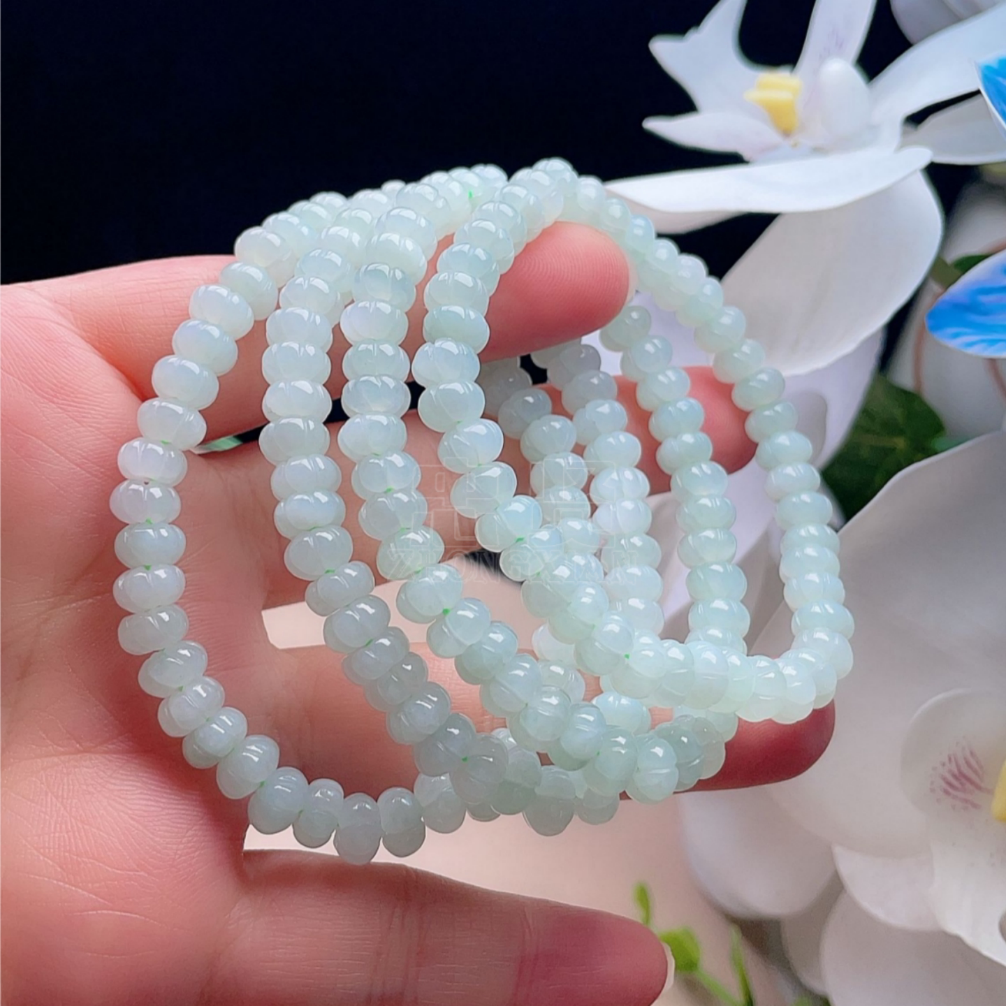 天然翡翠南瓜手链乳白淡绿吉祥