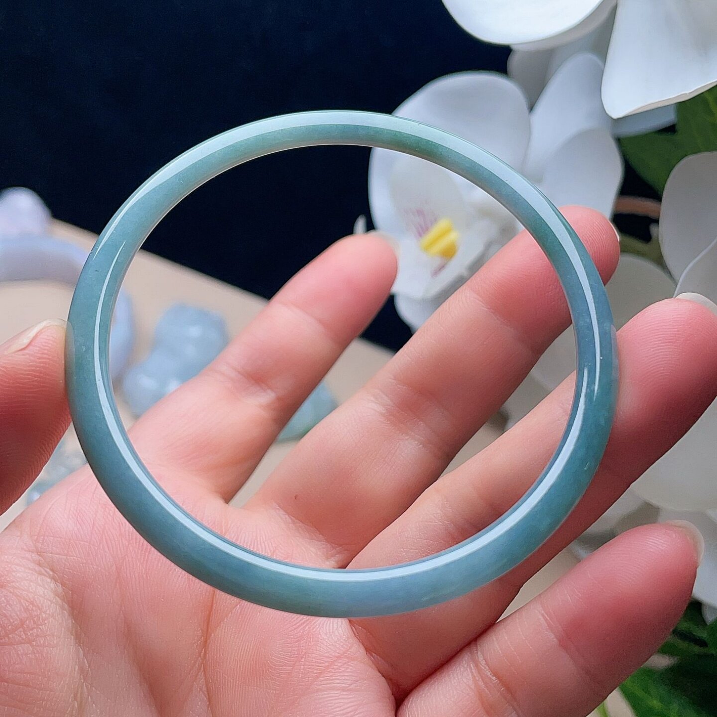 天然翡翠细条手镯晴水灰蓝绿玉镯