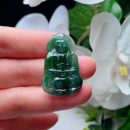 天然翡翠冰种观音吊坠辣绿飘花