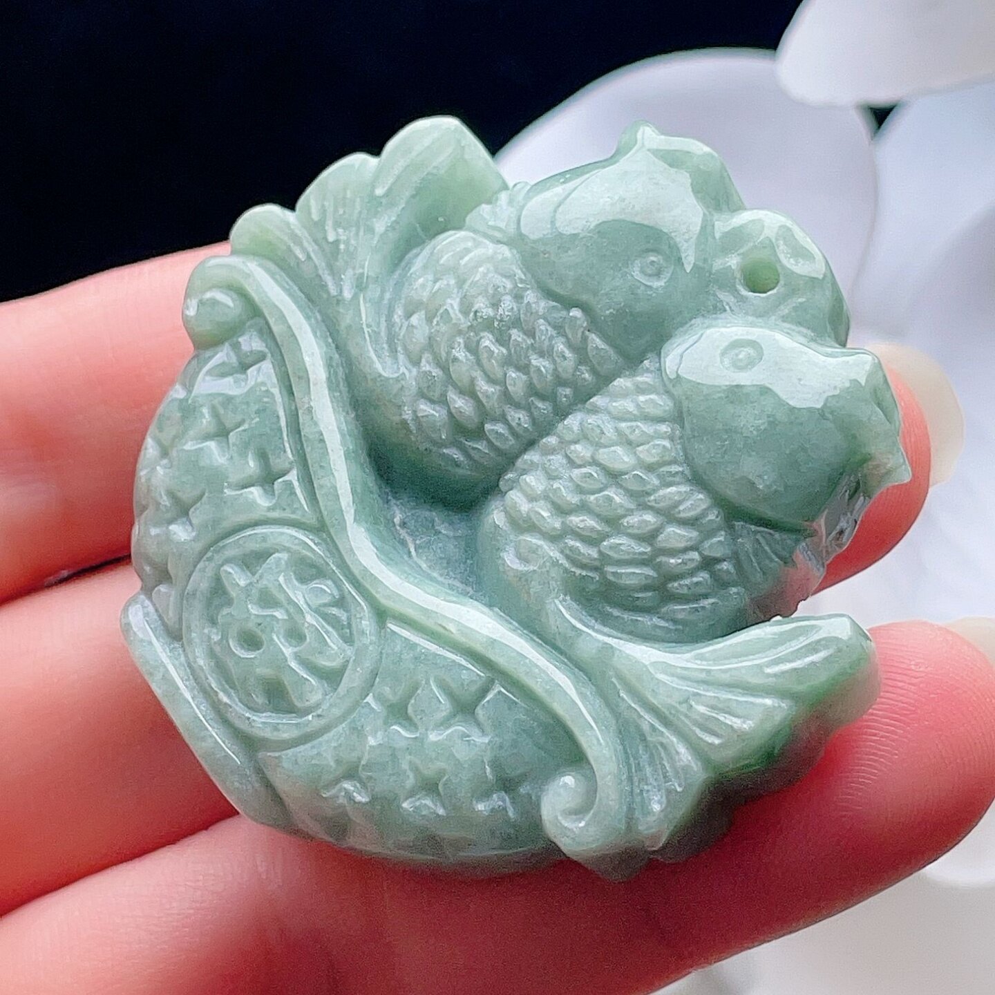 天然A货翡翠双鱼刻平安车挂件豆绿缅甸老坑厚装年年有余摆件吉祥