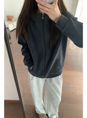 慵懒深灰色复古运动连帽卫衣秋冬基础款休闲百搭设计感开衫外套女