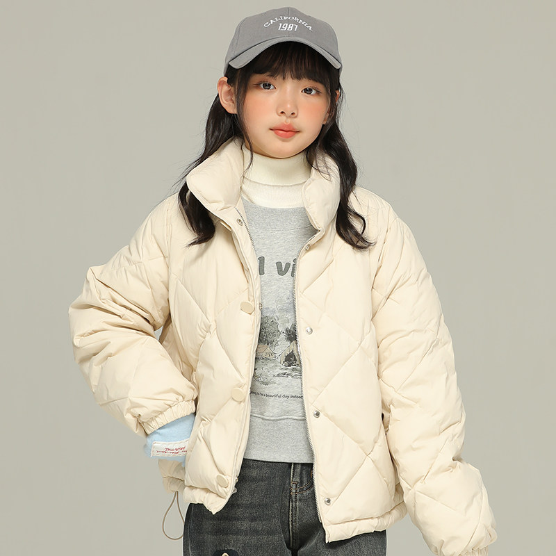 小女森短款休闲保暖羽绒服