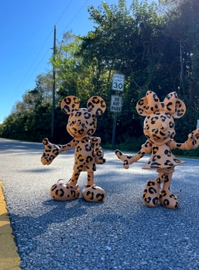 法国Leblon Delienne豹纹米奇米妮桌面摆件卡通时尚潮玩手办礼物