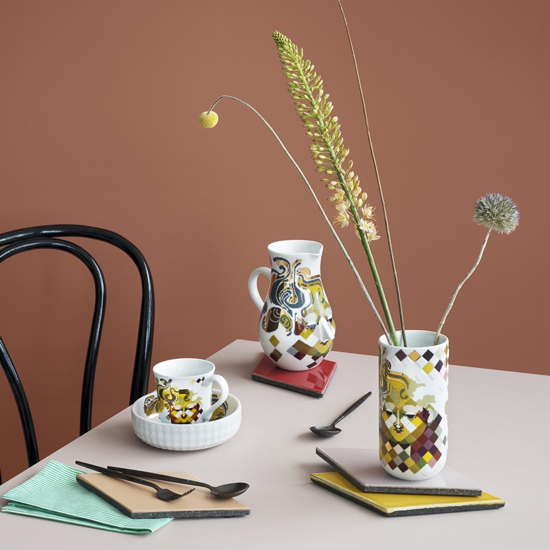 Rosendahl耐高温彩绘花瓶凉水壶