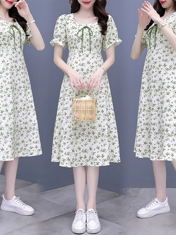 印花连衣裙2025年夏季新款小法式泡芙袖爱仙女裙超级仙女风格
