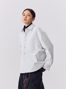 OCTOBEE LAB翻领长袖防晒防水抗皱SOLOTEX纯色口袋秋冬衬衫衬衣男