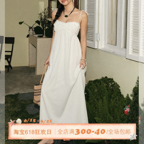 ITSNIKAR法式温柔风度假连衣裙